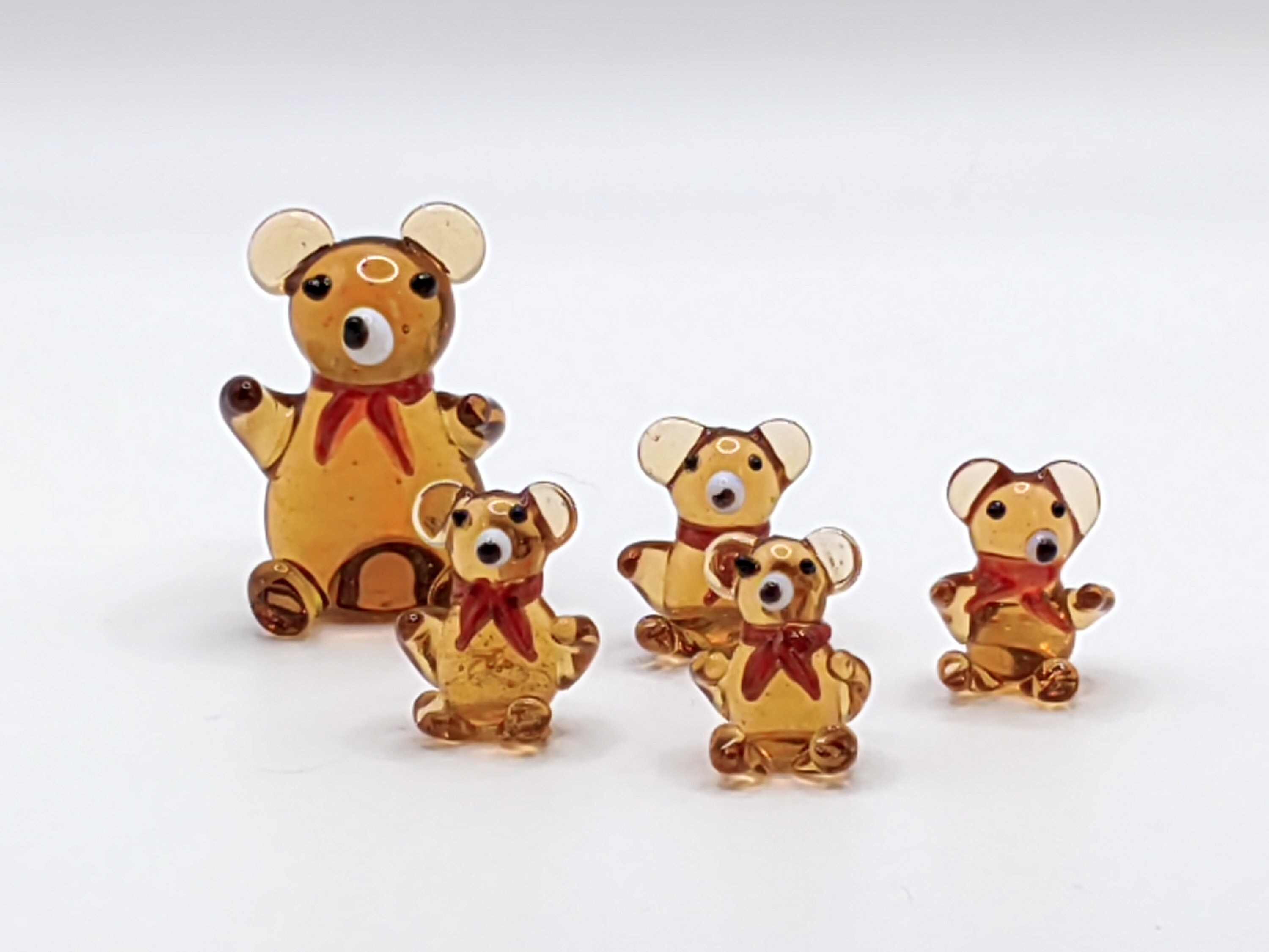 大型　ガラス製クマのオブジェ 赤黒リボン付き 大型ガラス製クマのオブジェ 赤黒リボン付き