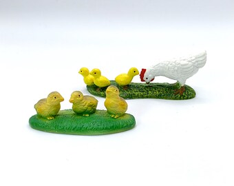 Vintage Bullyland Farm Geflügelset, 2-teilig, handbemalte Henne mit Küken und Truthahnküken, hergestellt in Deutschland, Bauernhofminiaturen