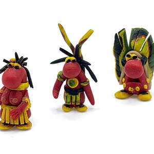 Vintage 1980-tals Cernit indiska figurer handgjorda lera tribal miniatyrer set om 3