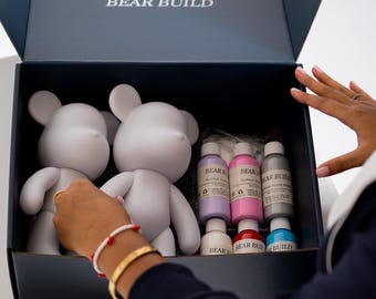 DIY Fluid Bear Painting : Bearbuild Twin Set Kit | Arts & Crafts | Home Activity