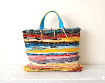 Unieke, handgemaakte, veelkleurige tas in een elegante bohostijl, voor unieke vrouwen.