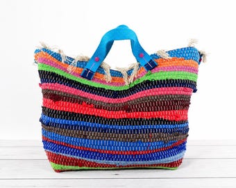 Borsa tote in tessuto riciclato intrecciato a mano, borsa per la spesa sostenibile, pezzo unico della collezione Archive.