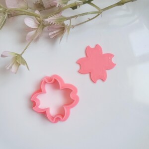 Flower 2, Polymer Clay Cutter, Multiple Sizes, Cookie Cutter