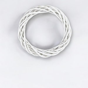 Simple Classic White Rattan Front Door Wreath, Decorative White Wreath, Rattan Weaved Wall Decoration, Weaved Wreath, Classic Wreath
