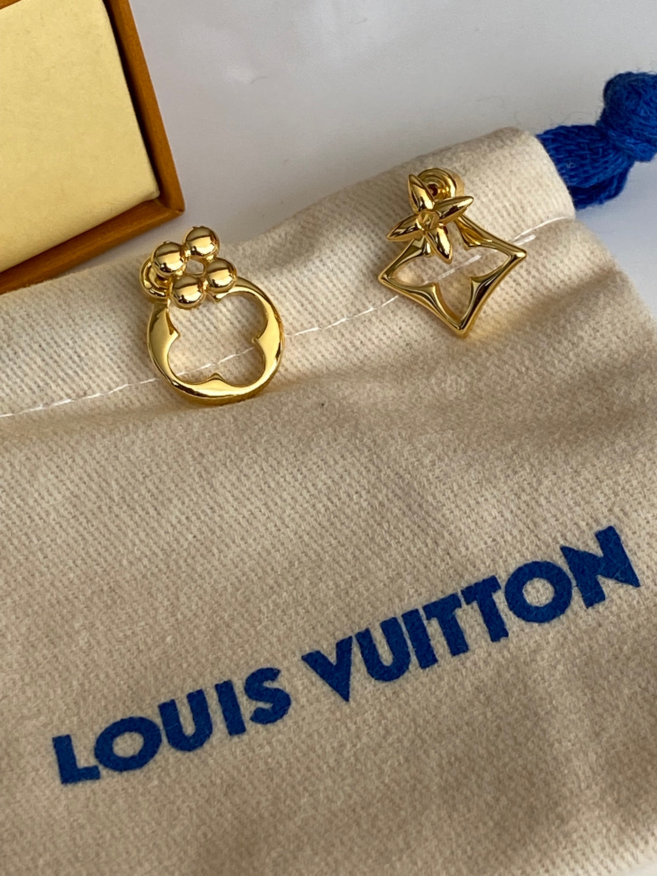 Louis vuitton garden louise hoop earrings deals