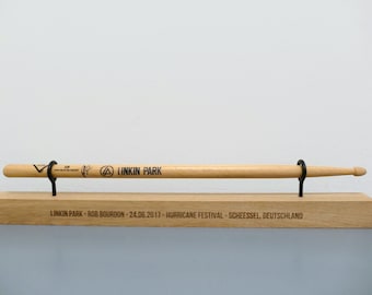 Customizable drumstick holder made of oak wood drumstick display with optional wall mount