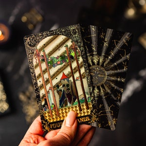 Cartas de tarot laminadas, baraja de tarot con lámina de oro, cartas de tarot con guía, juego de regalo de tarot, tarot para principiantes, baraja completa de tarot única, sol y estrellas