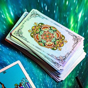 Indie Tarot Deck, Rider Waite Tarot with Box, Tarot Deck 78 Cards, Classic Tarot Cards, Medieval Tarot, Traditional Tarot Witchy Gift Set