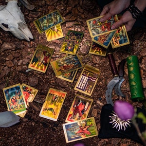 Vintage Tarot Deck with Guidebook, Pretty Tarot Deck, Shiny Tarot Deck, Gold Foil Tarot Cards Major Arcana, Classic Tarot 78 Cards Deck