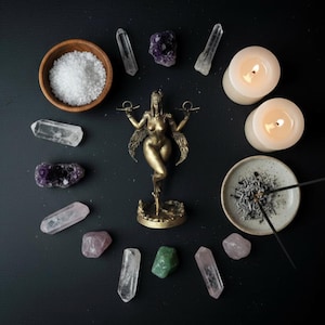LILITH - Ishtar - Inanna - Statue Decoration - Historically Accurate - Pagan Idol - Dark Goddess - Altar Figurine - Witches image 2