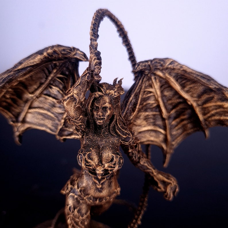 Lilith Statue Decoration - Queen of the Succubi - Succubus - Queen of ...