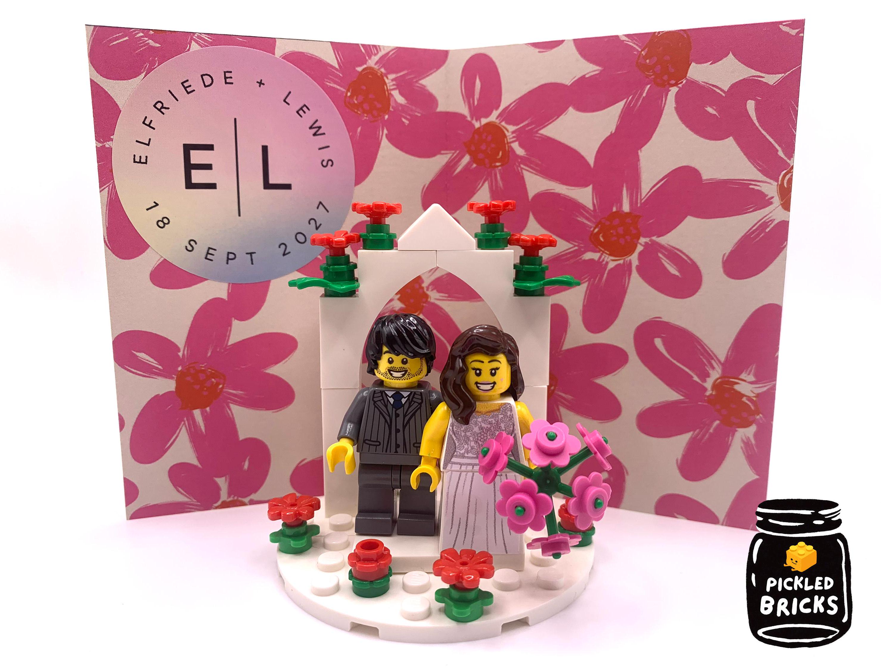 個人　　結婚式　MEMORY OF MARRIDGE レコード　ラブレコード工業 Custom LEGO® Minifigure Wedding Set – Modern Love Bride & Groom