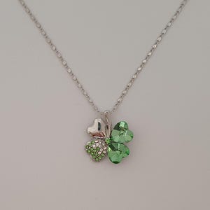 Lucky Clover Pendant Necklace Four-Leaf Green CZ Cubic Zirconia Collarbone Birthday Anniversary Mother&#39;s Day Gift St Patrick’s Day Jewellery