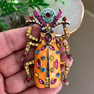 Brooch Orange Beetle, Broche Beetle, Brooch Insect, Jewel Insect, Gift for Nature Lovers, Orange Beetle Pin, Letterbox Gift