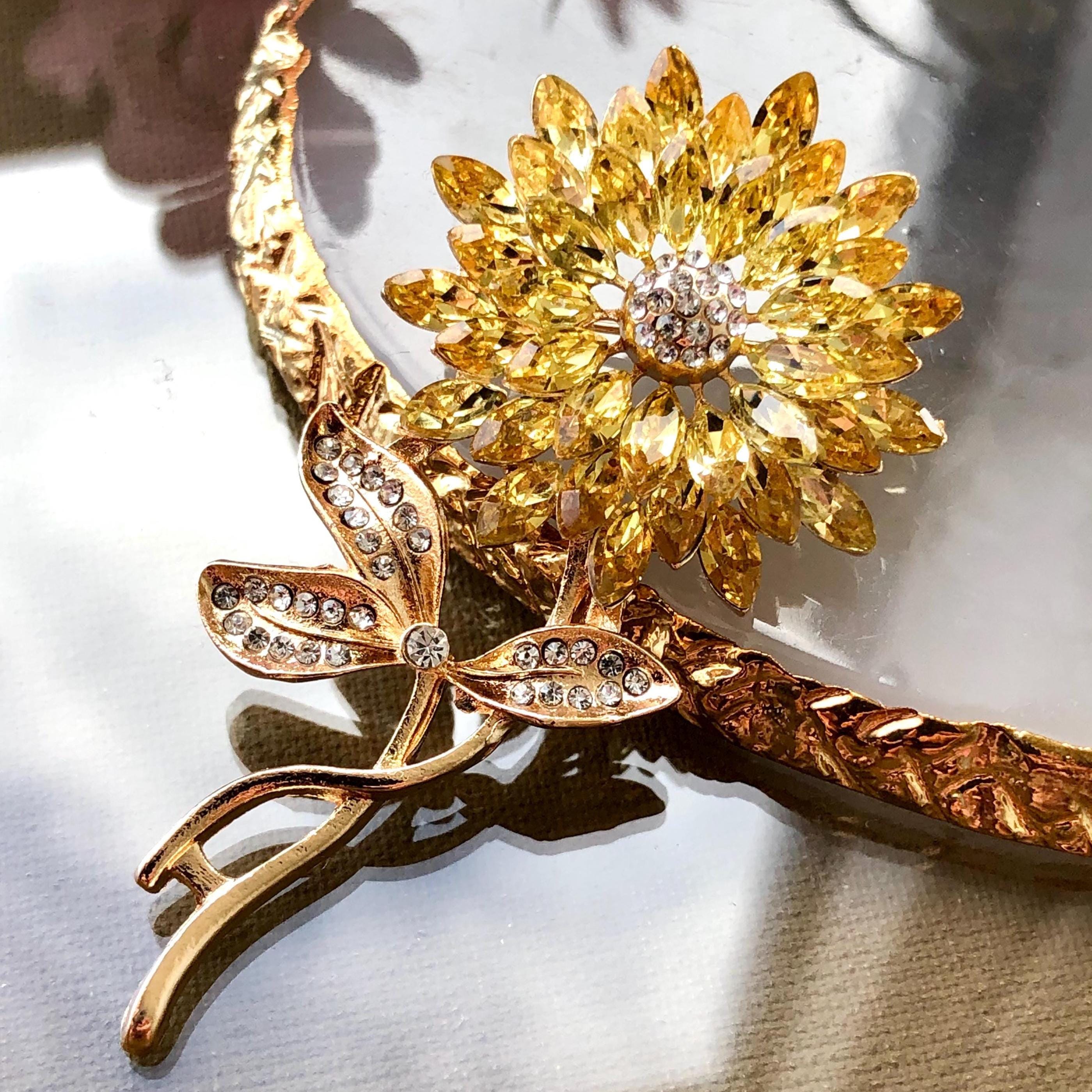 Spilla Vintage Anni 80 Con Perle Finte E Strass, Forma Asimmetrica Oro, Per Matrimoni E Occasioni Speciali
