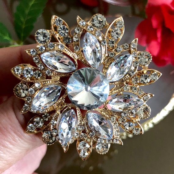 Crystal Rhinestone Round Brooch, White Jewelry, V… - image 2