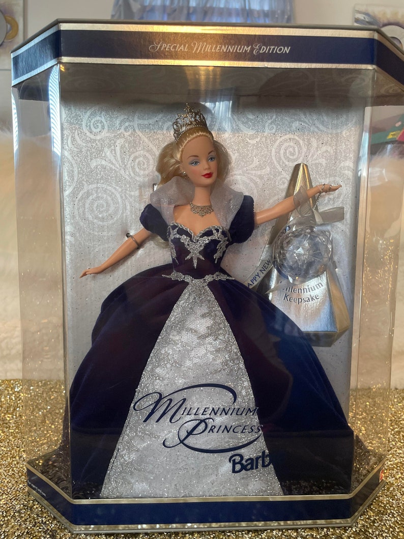 Extremely RARE NIB Millenium Barbie 2000-MINT - Etsy