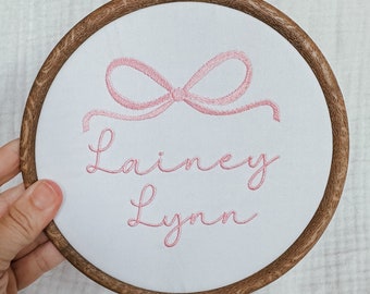 Baby Name Announcement, Bow Baby Name Sign, Personalized Name Sign, Newborn Sign for Hospital, Keepsake Hoop, Baby Girl Hospital Name Sign