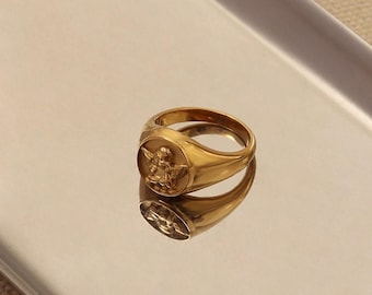 18K Gold Plated Guardian Angel Ring, Guardian Angel Ring, 18K Gold Plated, Stainless Steel, Angel Ring, Minimalist Ring Waterproof Gold Ring