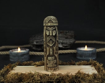 Figurine en bois. Déesse scandinave Thor. Sculpté à la main. Autel païen viking Dieu. Sculpture en bois de Dieu. Cadeau de mariage
