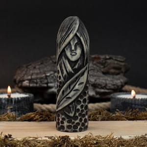 Norse Goddess Eir Figurine – Goddess of Healing, Viking Statue for Altar Decor & Asatru Pagan Display, Scandinavian Totem, Gift for Her Black