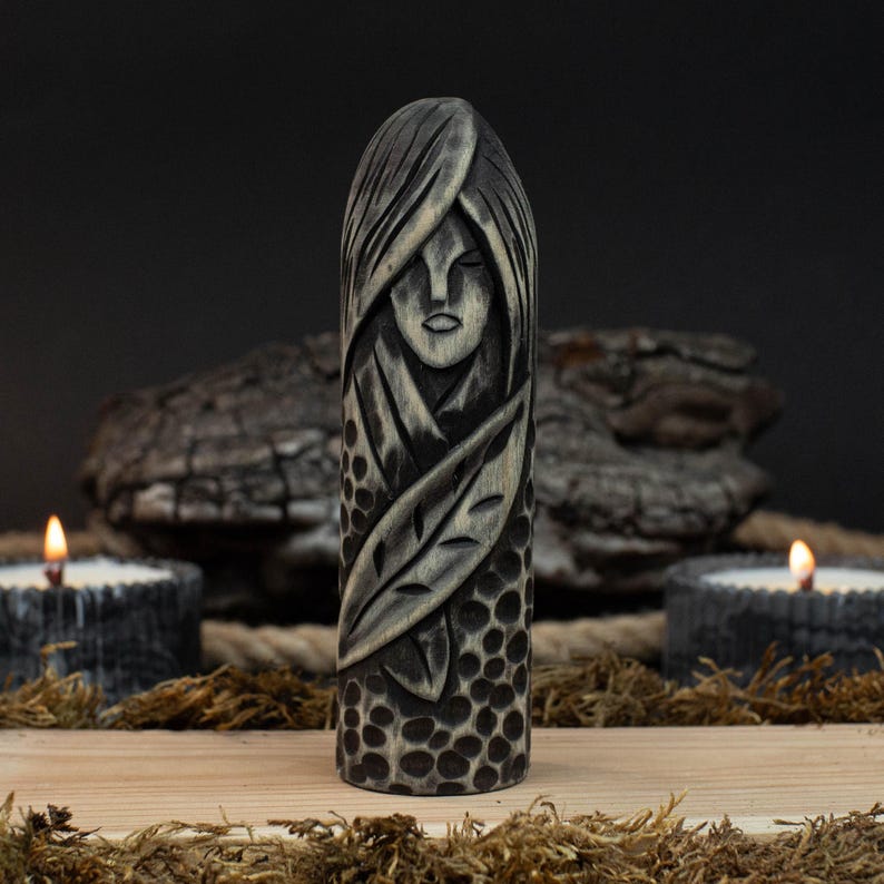 Norse Goddess Eir Figurine – Goddess of Healing, Viking Statue for Altar Decor & Asatru Pagan Display, Scandinavian Totem, Gift for Her Black