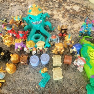 ◯ TREASURE まとめ売り Mixed Lot of Treasure X Figures - Etsy