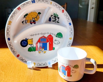 Toddler Divided Plastic Plate Depicting a Barn Yard Scene and Matching Cup