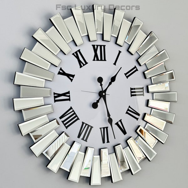 Horloge murale surdimensionnée au design luxueux avec cadre miroir en verre argenté, horloge à chiffres romains, horloge murale unique et moderne, cadeau unique pour la maison