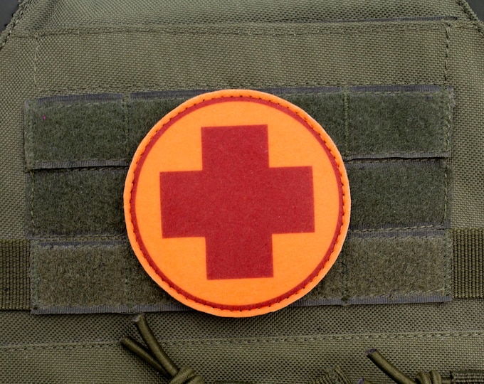 Medic TF2 RED team hook and loop morale patch 3″
