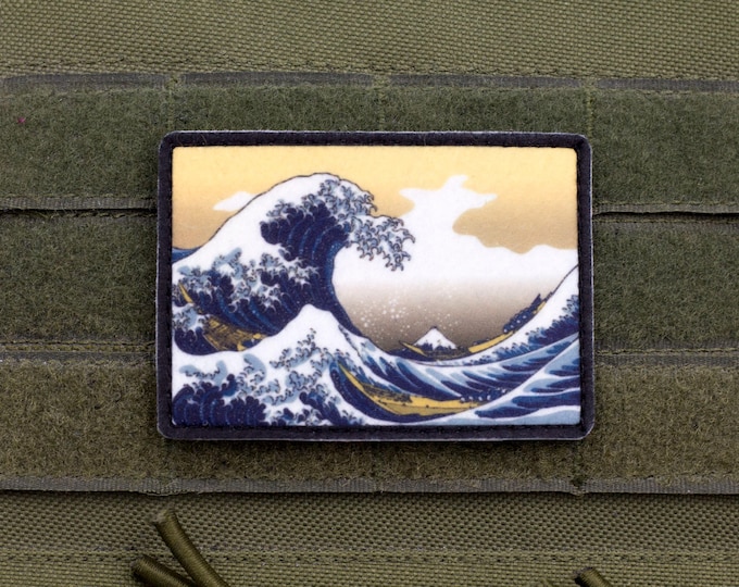 Katsushika Hokusai – The Great Wave off Kanagawa fine art hook and loop patch