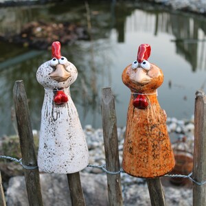 Fence figures chicken duo Paulina and Charlotte, ceramic chickens H 23 cm for the garden fence