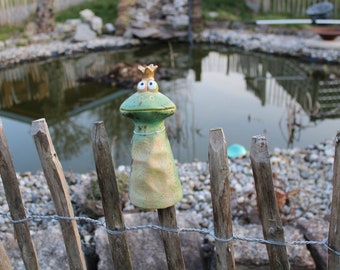 Fence stool Little Frog Prince, fence figure, post stool, ceramic garden figure 18 cm high