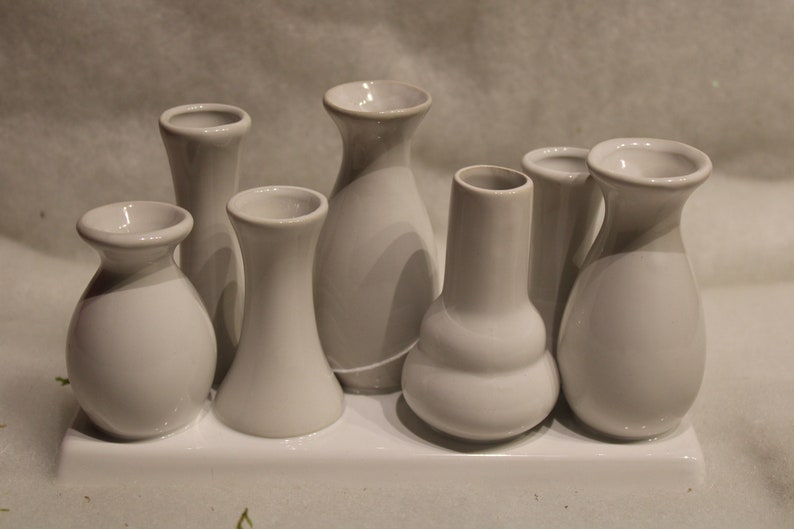 Vase arrangement on base, ceramic, in classic white tone, 18 x 7 x 10.5 cm image 3