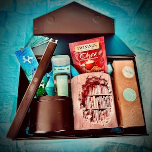 Blind Date With a Book Gift Box