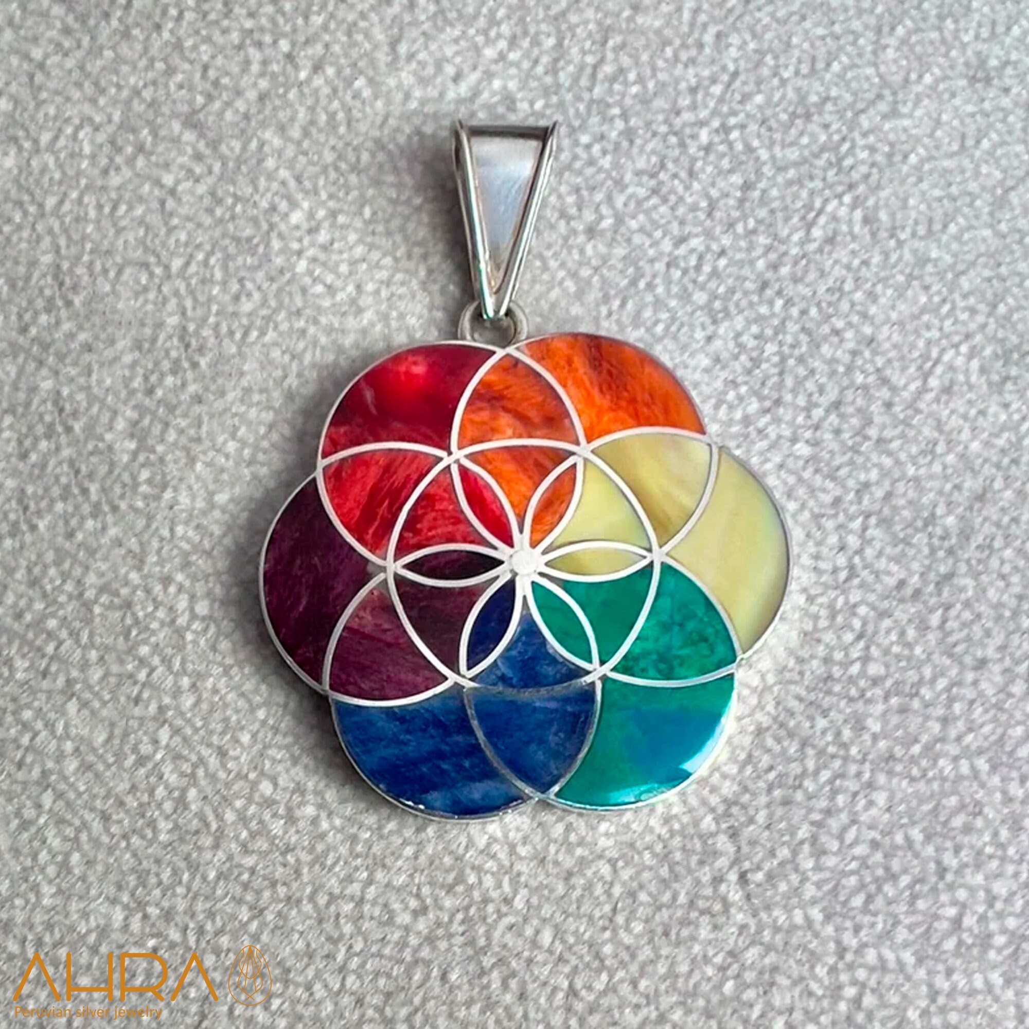 ペルーペンダント - Etsy 日本
