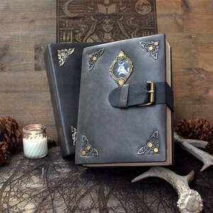 Leren grimoire met blanco pagina's, handgemaakt boek der schaduwen, heksendagboek, A5 spreukenboek