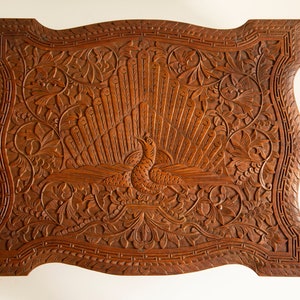 Scatola da cucito in legno intagliata a mano in stile coloniale indonesiano Art Déco, scatola portaoggetti XXL, anni &#39;30-&#39;40 circa, buone condizioni vintage