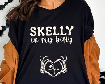 Skeleton Halloween Pregnancy Announcement Shirt,Funny Halloween Maternity Shirt,Pregnant Costume Shirt,Pregnancy Reveal,Skelly In My Belly