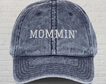 Mommin' Embroidered Hat, Mom Hat, Mama Cap, Mothers Day Gift, New Mom Baby Announcement Hat, Pregnancy Reveal, Mommy Christmas Birthday Gift