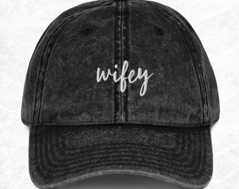 Wifey Hut, Frau Hut, Zukunft Frau Hut, Brautdusche Geschenk, Junggesellinnenparty Hut, Braut Hut, Frau Hut, Geschenk für Frau, Braut Geschenk sein