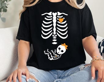 Pregnant Skeleton Shirt, Skeleton Maternity Halloween Shirt, Halloween Pregnancy Shirt,Halloween Maternity Shirt,Halloween Pregnancy Reveal