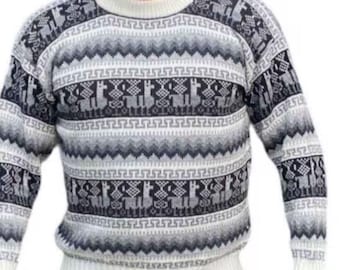 Alpaca sweater with Llama figures, Unisex alpaca sweater with round neck, Alpaca wool pullover sweater