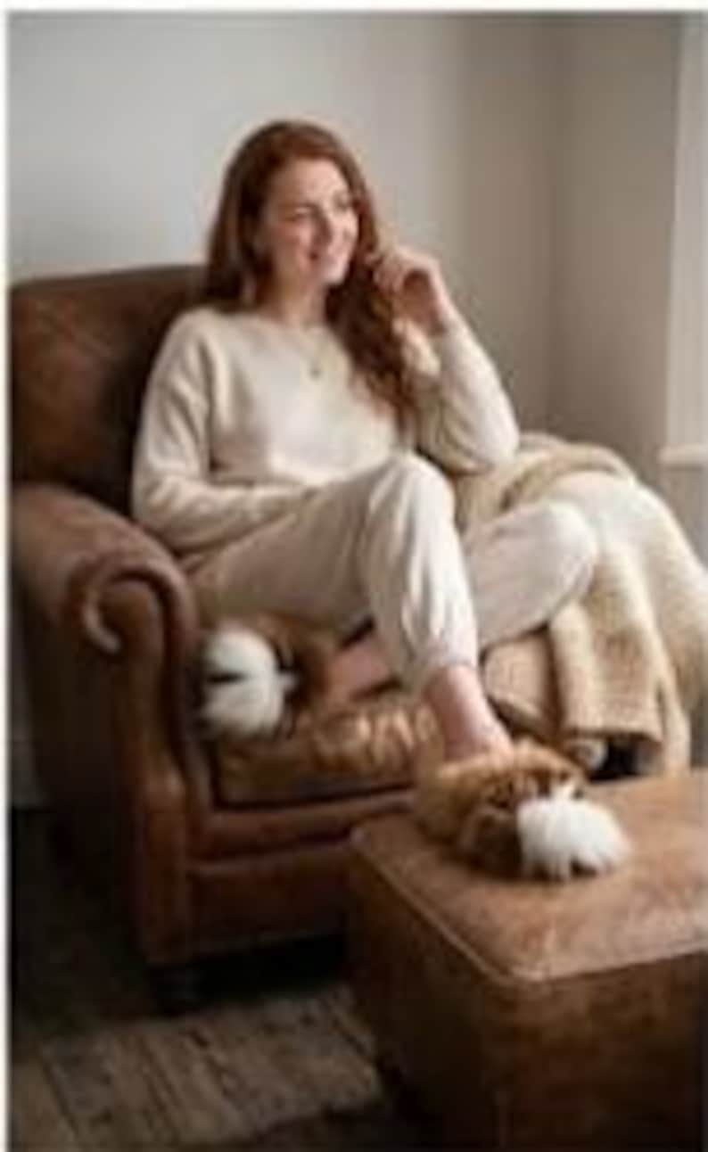 Alpaca fiber slippers, unisex slippers from Peru, fiber slippers, winter slippers, fluffy alpaca slippers, cozy alpaca slippers image 11