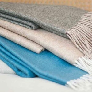 Luxurious Alpaca blanket, wool blankets, peruvian blankets, terracota color, cozy blanket - winter blanket, quality hypoallergenic warm