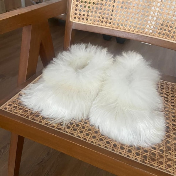Alpaca fur slippers, unisex slippers from Peru, fur slippers, winter slippers, fluffy alpaca slippers, cozy alpaca slippers