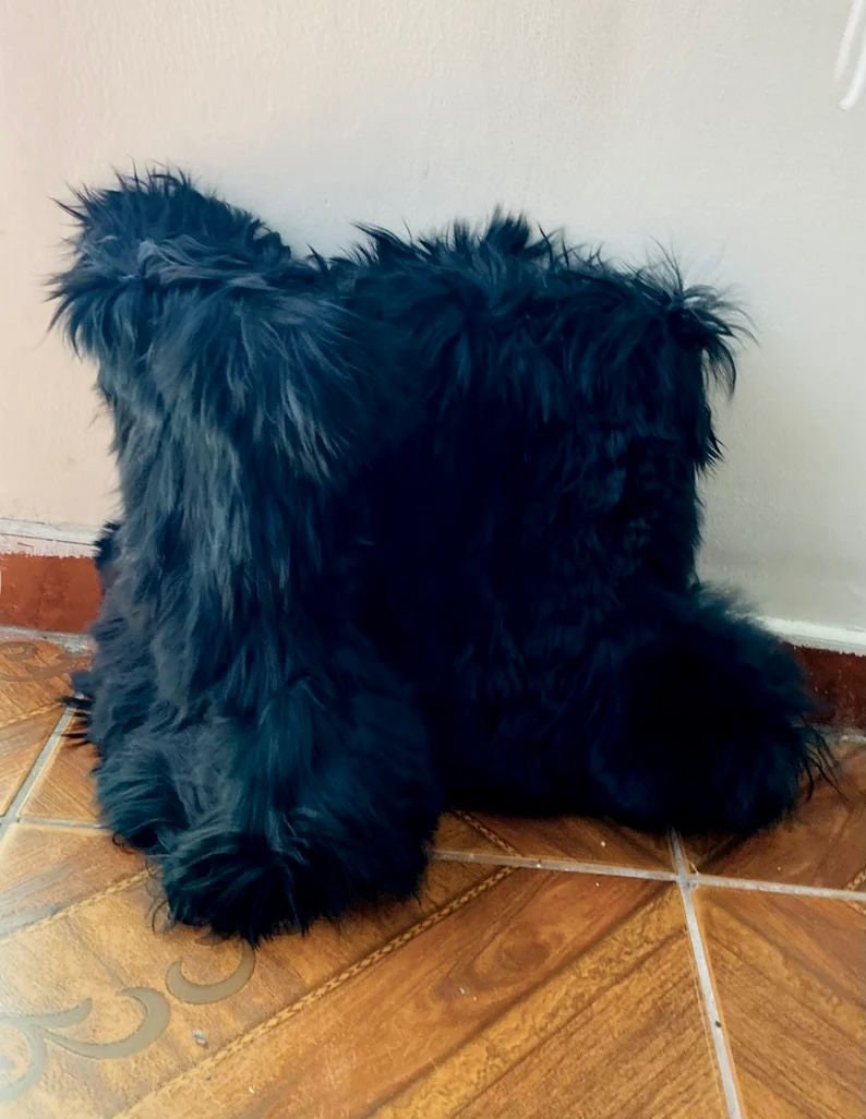 Alpaca fur boots/slippers - Rubber sole alpaca boots from Peru - unisex boots - winter boots - fur boots - furry boots image 2