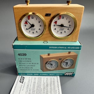 Vintage chess clock Mechanical chess clock Vintage German chess clock with Original box in good working condition