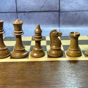Plastic Bulgarian chess set 70-80s vintage in good condition