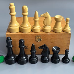 Germany plastic chess set 70s vintage in good condition. Great gift for mens and collectors!